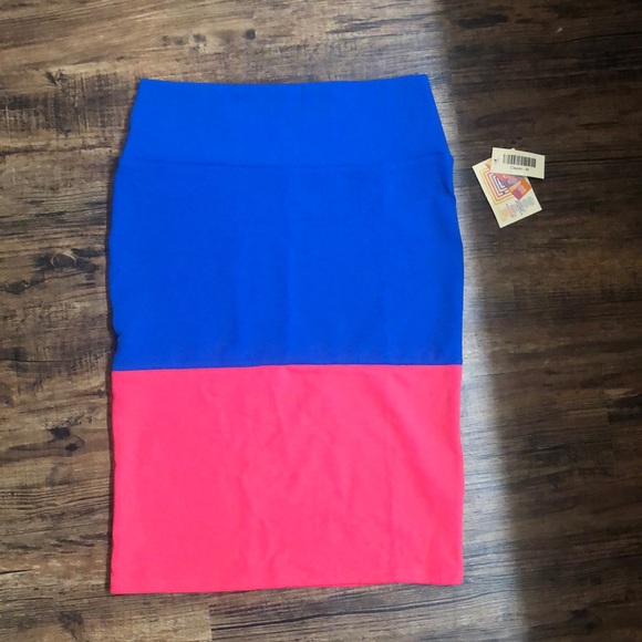 LuLaRoe Cassie Skirt - Picture 1 of 4
